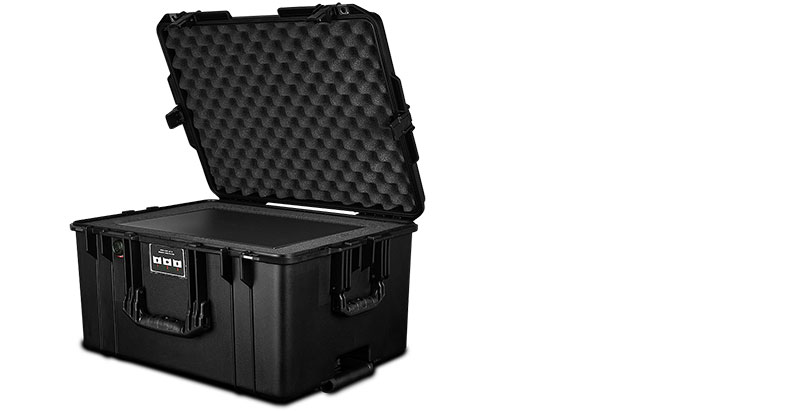 Renderboxes Photon Incase peli