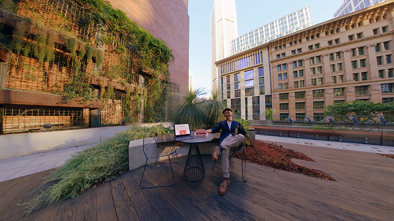 Immersive Most Instagrammed Cake