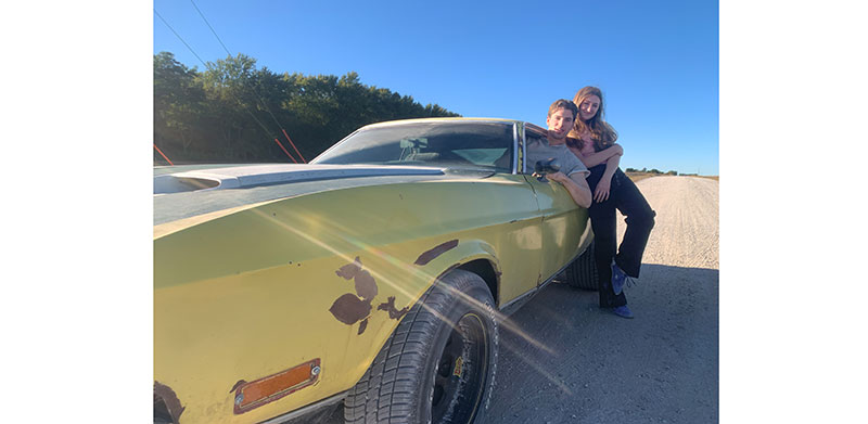 Gold hearts Kobzantsev Shayla Noah2