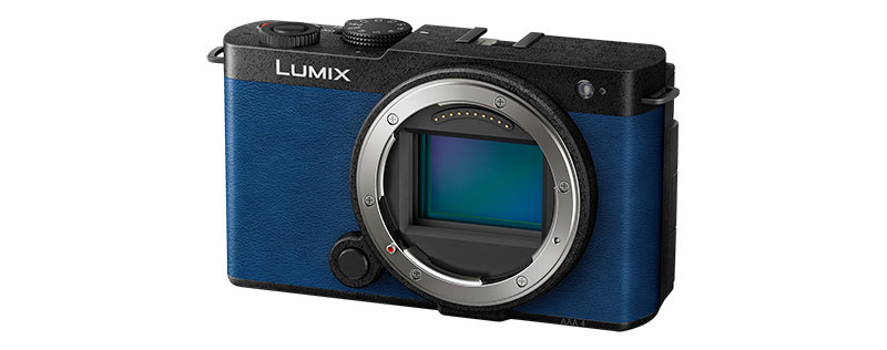 Panasonic LUMIX S9 slant B