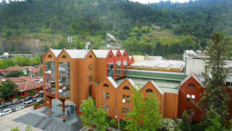 Quantum teletrece edificio