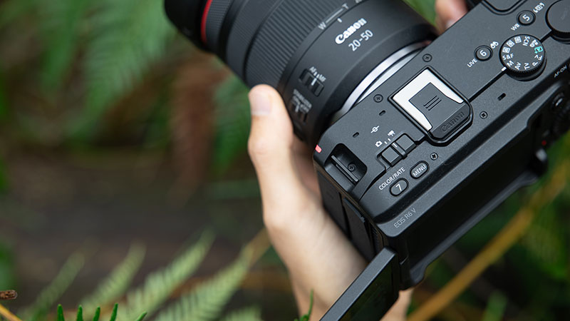 Conon EOS R6 V Lifestyle 10