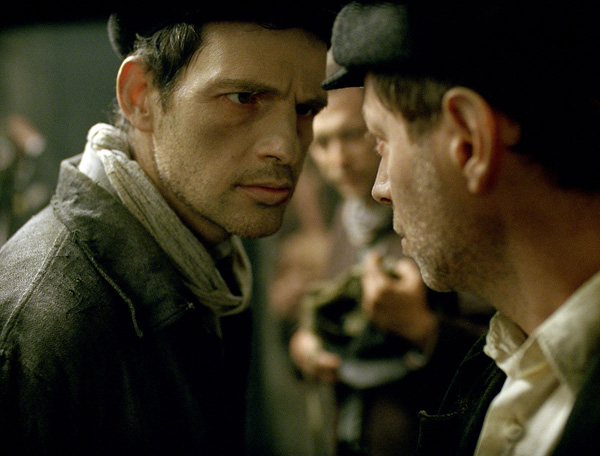 Son-of-Saul-filmlight3