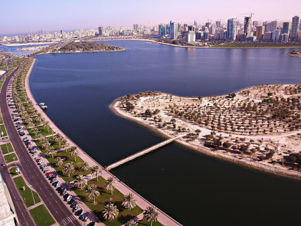 Imagine Sharjah Buhairah Corniche