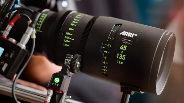 Arri signature zoom 45 135