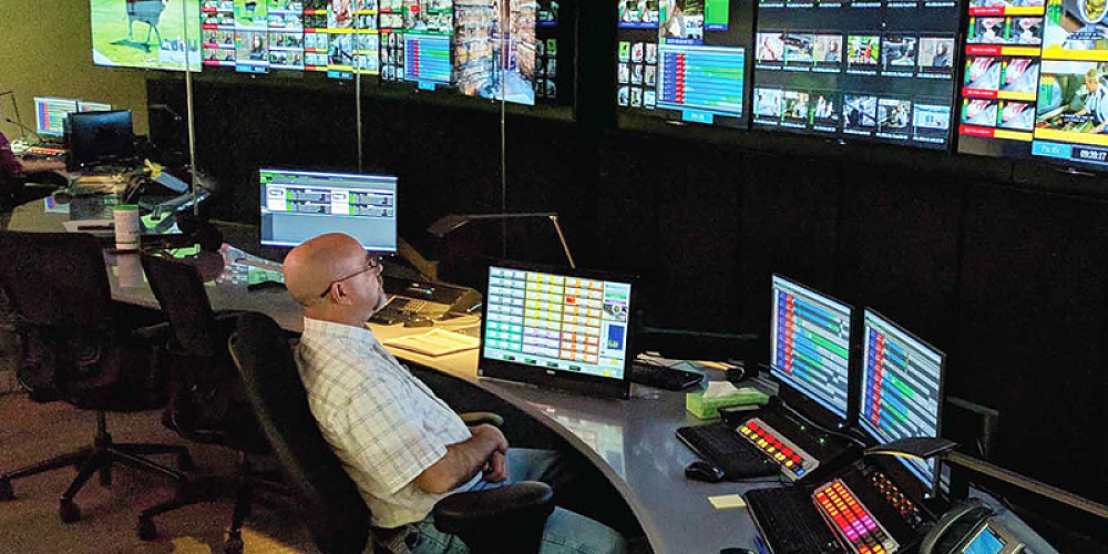 Pebble automation playout