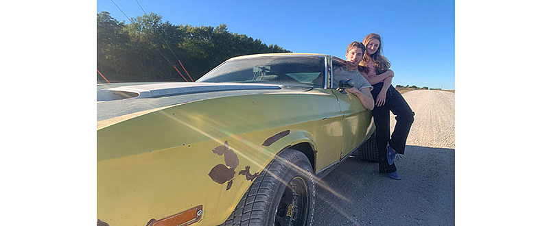 Gold hearts Kobzantsev Shayla Noah2